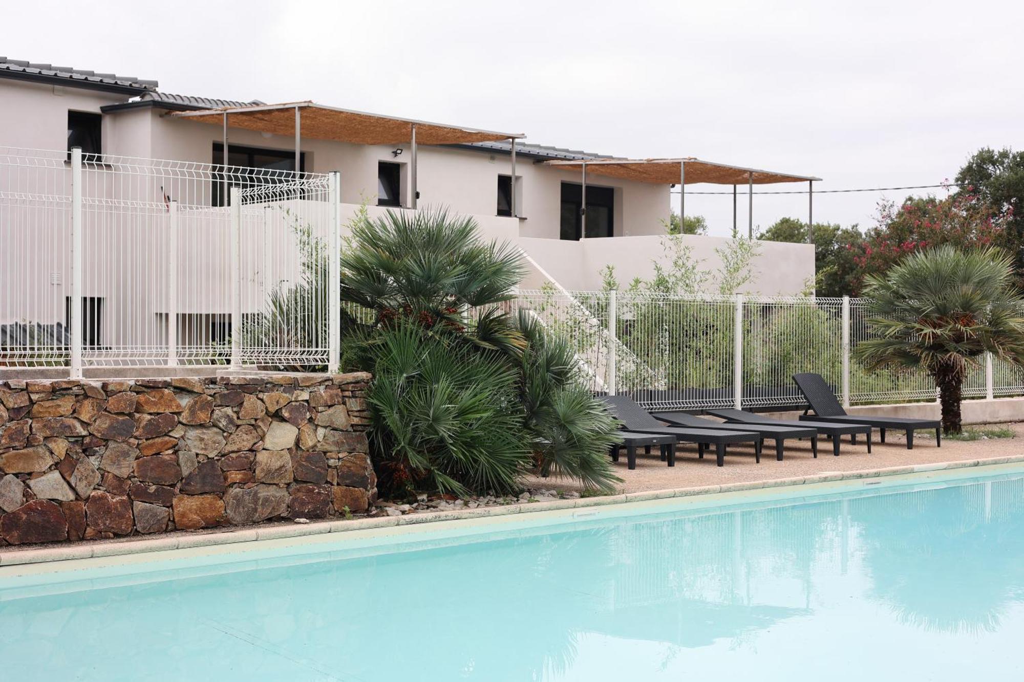 Marina Di Fautea Apartment Olmucciu Ngoại thất bức ảnh