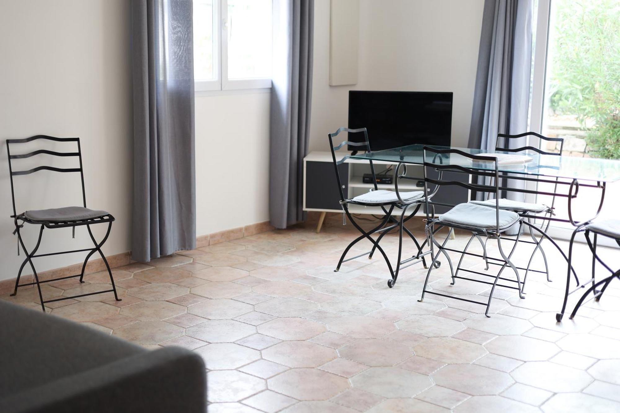 Marina Di Fautea Apartment Olmucciu Phòng bức ảnh