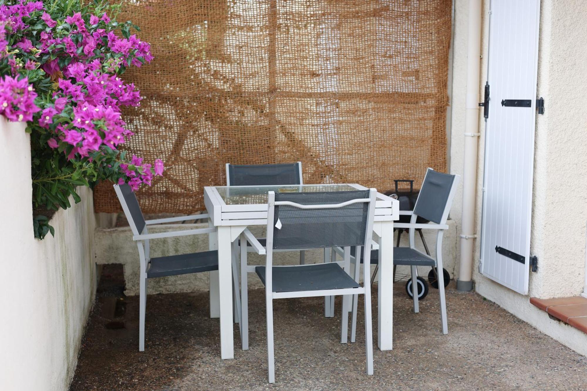 Marina Di Fautea Apartment Olmucciu Phòng bức ảnh